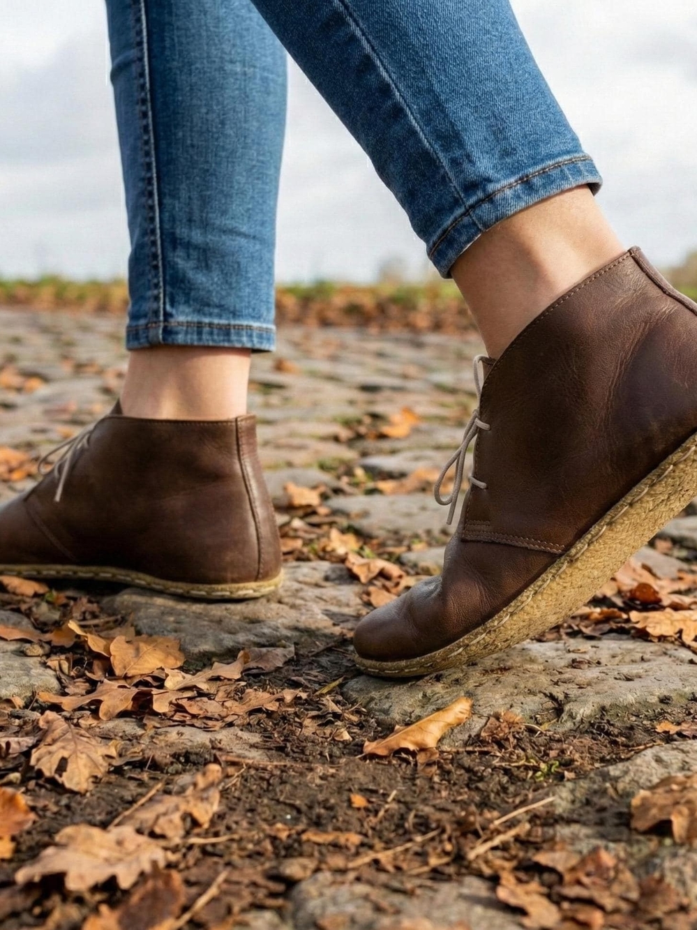 BØC by BØRN Womens Brown Leather Chukka Boots -  Lace-Up